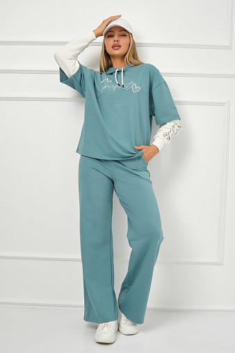 Костюм женский Венди со стразами бирюза