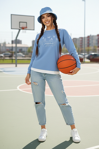 Свитшот женский Кетти голубой