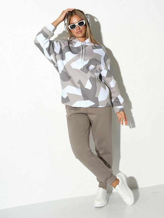 Костюм жен. Геометрия набивка 3-х нитка начес олива