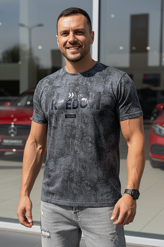 Футболка мужская Рич варенка серый