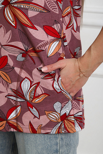 Футболка женская с карманами брусника/абстракция